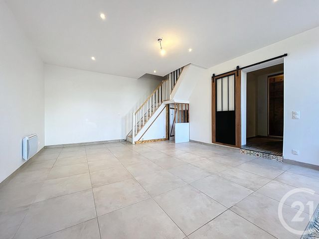 maison à vendre - 7 pièces - 163.51 m2 - SOGNOLLES EN MONTOIS - 77 - ILE-DE-FRANCE - Century 21 L.C. Immobilier