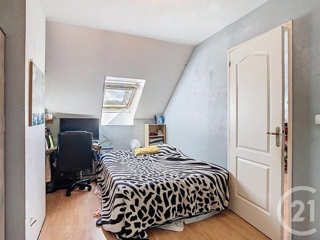 maison à vendre - 7 pièces - 126.0 m2 - LA CHAPELLE RABLAIS - 77 - ILE-DE-FRANCE - Century 21 L.C. Immobilier