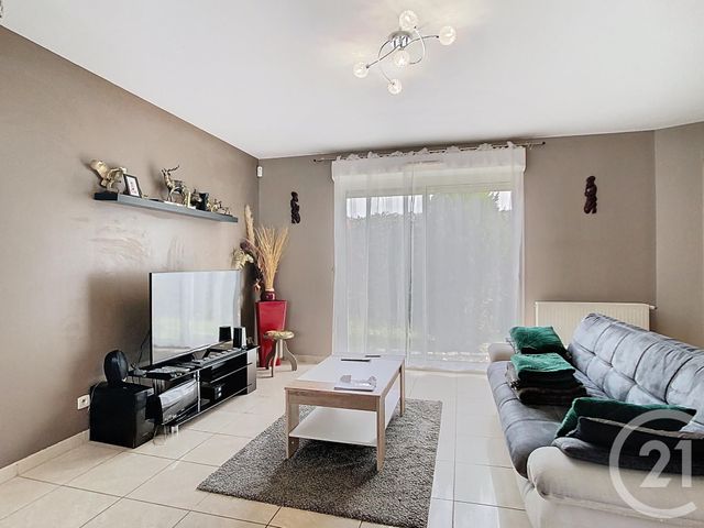 maison à vendre - 7 pièces - 126.0 m2 - LA CHAPELLE RABLAIS - 77 - ILE-DE-FRANCE - Century 21 L.C. Immobilier