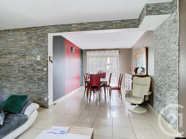 maison à vendre - 7 pièces - 126.0 m2 - LA CHAPELLE RABLAIS - 77 - ILE-DE-FRANCE - Century 21 L.C. Immobilier