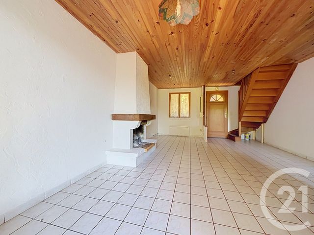 maison à vendre - 6 pièces - 104.25 m2 - DONNEMARIE DONTILLY - 77 - ILE-DE-FRANCE - Century 21 L.C. Immobilier