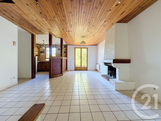 maison à vendre - 6 pièces - 104.25 m2 - DONNEMARIE DONTILLY - 77 - ILE-DE-FRANCE - Century 21 L.C. Immobilier