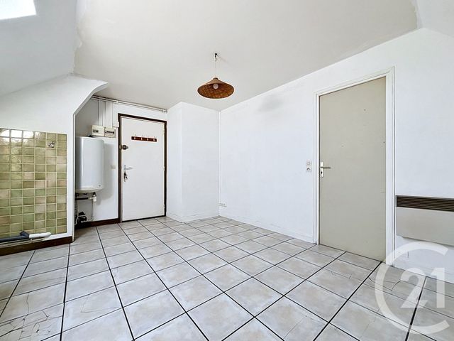 Appartement F2 à vendre - 2 pièces - 33.13 m2 - NANGIS - 77 - ILE-DE-FRANCE - Century 21 L.C. Immobilier