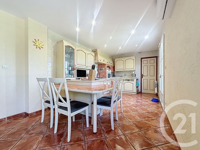 maison à vendre - 7 pièces - 194.61 m2 - MAISON ROUGE - 77 - ILE-DE-FRANCE - Century 21 L.C. Immobilier