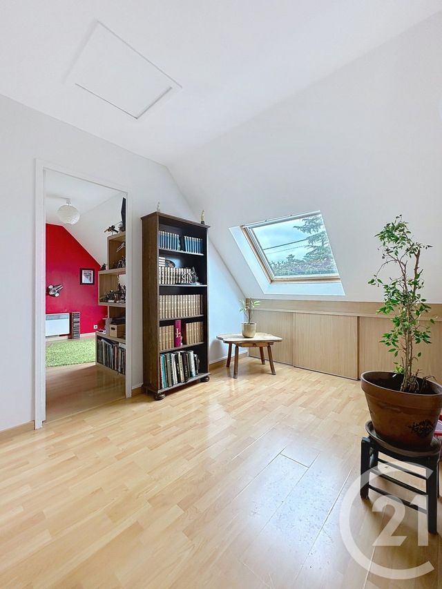 maison à vendre - 6 pièces - 117.91 m2 - LA CHAPELLE RABLAIS - 77 - ILE-DE-FRANCE - Century 21 L.C. Immobilier