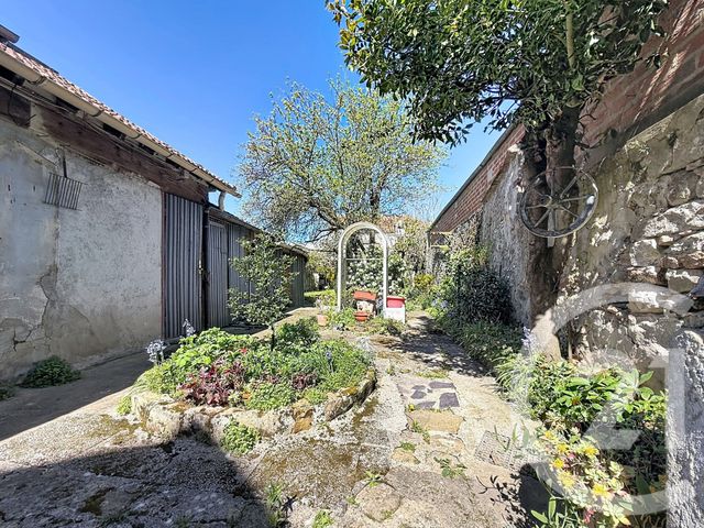 Appartement F2 à vendre - 2 pièces - 47.2 m2 - NANGIS - 77 - ILE-DE-FRANCE - Century 21 L.C. Immobilier