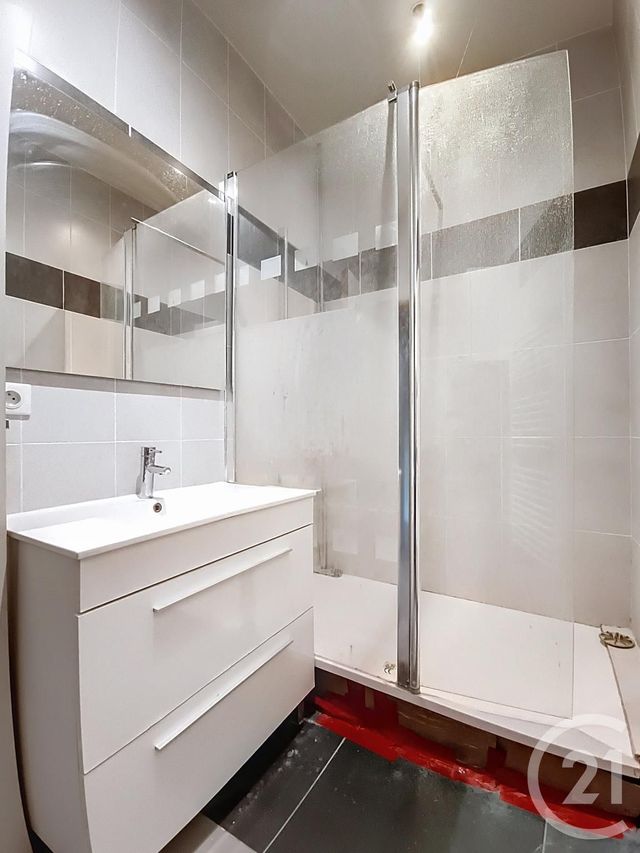 immeuble à vendre - 311.0 m2 - FONTENAILLES - 77 - ILE-DE-FRANCE - Century 21 L.C. Immobilier