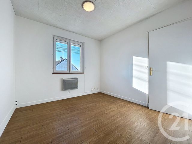 maison à vendre - 4 pièces - 65.0 m2 - NANGIS - 77 - ILE-DE-FRANCE - Century 21 L.C. Immobilier