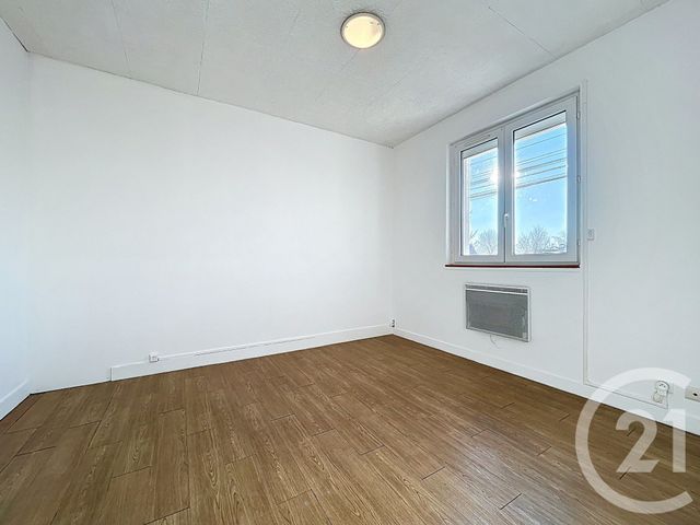 maison à vendre - 4 pièces - 65.0 m2 - NANGIS - 77 - ILE-DE-FRANCE - Century 21 L.C. Immobilier