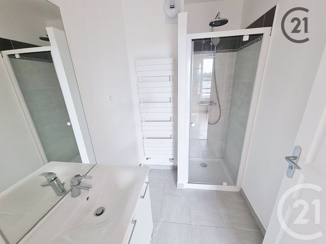 Appartement F4 à vendre - 4 pièces - 100.0 m2 - NANGIS - 77 - ILE-DE-FRANCE - Century 21 L.C. Immobilier