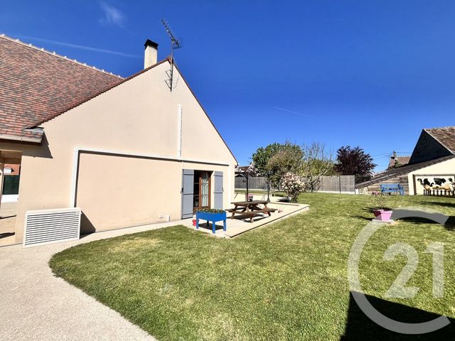 maison à vendre - 6 pièces - 132.34 m2 - NANGIS - 77 - ILE-DE-FRANCE - Century 21 L.C. Immobilier