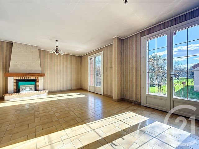 maison à vendre - 6 pièces - 124.25 m2 - FONTENAILLES - 77 - ILE-DE-FRANCE - Century 21 L.C. Immobilier