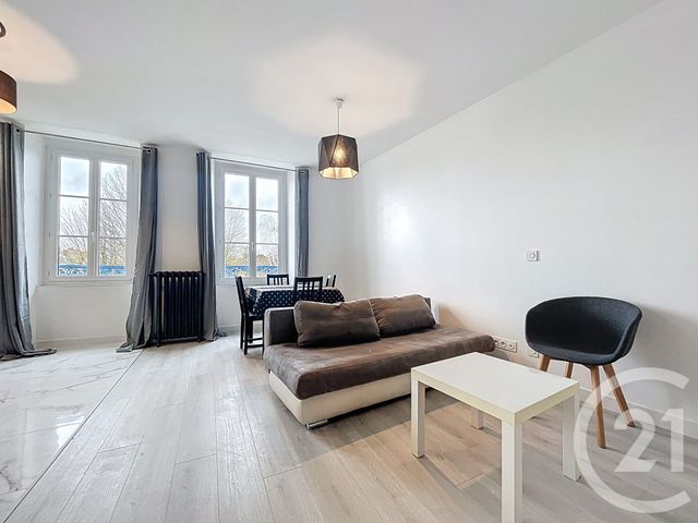 Appartement F2 à louer - 2 pièces - 35.85 m2 - NANGIS - 77 - ILE-DE-FRANCE - Century 21 L.C. Immobilier