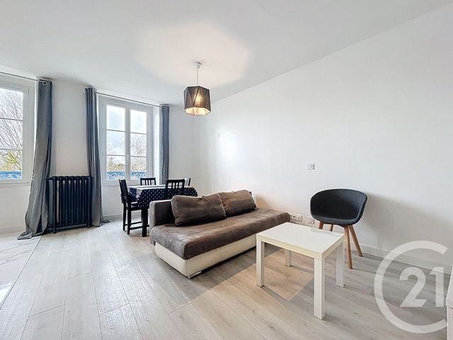 Appartement F2 à louer - 2 pièces - 35.85 m2 - NANGIS - 77 - ILE-DE-FRANCE - Century 21 L.C. Immobilier