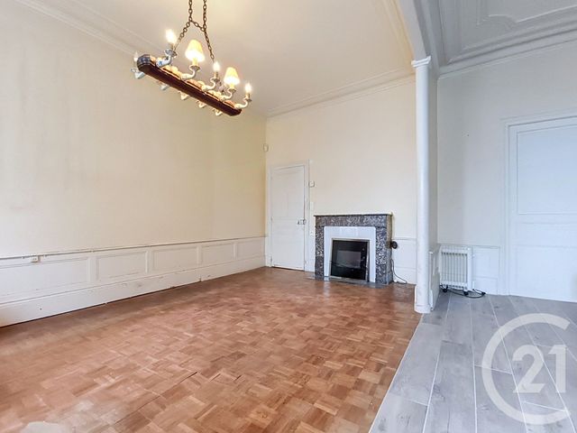 maison à vendre - 10 pièces - 296.44 m2 - DONNEMARIE DONTILLY - 77 - ILE-DE-FRANCE - Century 21 L.C. Immobilier