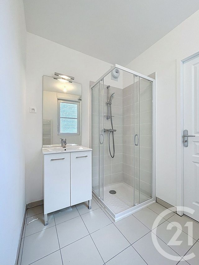 Appartement F2 à vendre - 2 pièces - 48.4 m2 - NANGIS - 77 - ILE-DE-FRANCE - Century 21 L.C. Immobilier