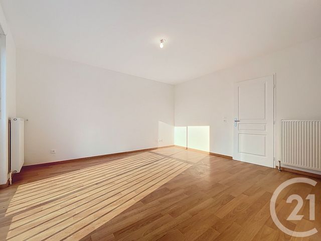 Appartement F2 à vendre - 2 pièces - 48.4 m2 - NANGIS - 77 - ILE-DE-FRANCE - Century 21 L.C. Immobilier
