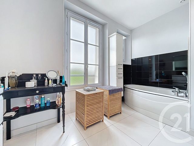 maison à vendre - 6 pièces - 144.91 m2 - NANGIS - 77 - ILE-DE-FRANCE - Century 21 L.C. Immobilier