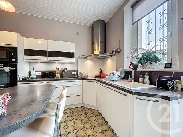 maison à vendre - 6 pièces - 144.91 m2 - NANGIS - 77 - ILE-DE-FRANCE - Century 21 L.C. Immobilier