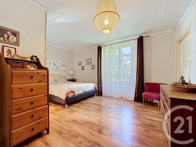 maison à vendre - 7 pièces - 243.7 m2 - FONTENAILLES - 77 - ILE-DE-FRANCE - Century 21 L.C. Immobilier