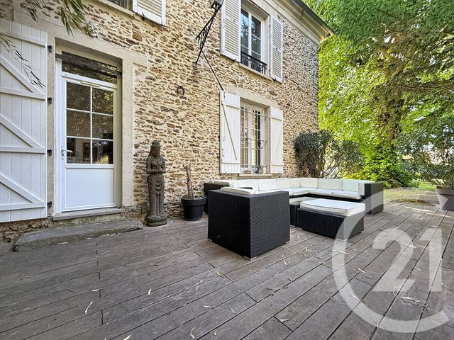maison à vendre - 7 pièces - 243.7 m2 - FONTENAILLES - 77 - ILE-DE-FRANCE - Century 21 L.C. Immobilier