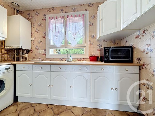 maison à vendre - 6 pièces - 105.45 m2 - RAMPILLON - 77 - ILE-DE-FRANCE - Century 21 L.C. Immobilier