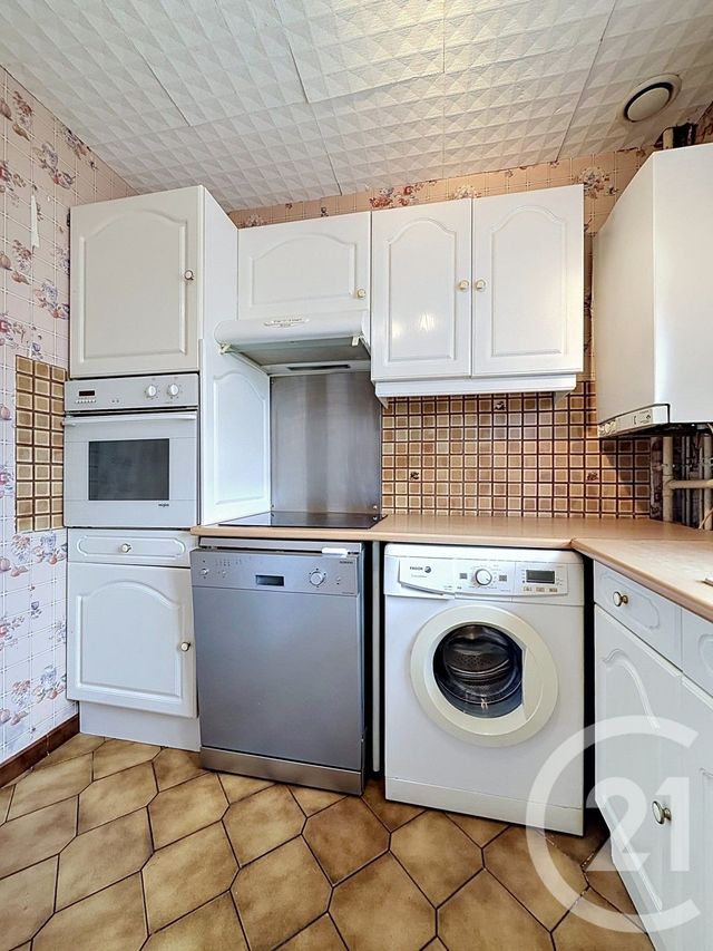 maison à vendre - 6 pièces - 105.45 m2 - RAMPILLON - 77 - ILE-DE-FRANCE - Century 21 L.C. Immobilier