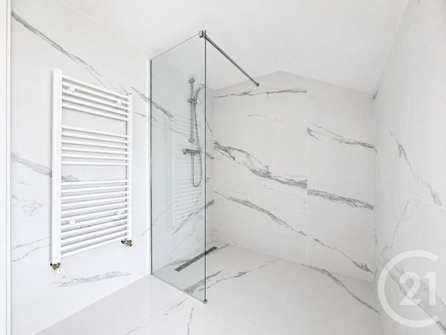 maison à louer - 5 pièces - 99.65 m2 - NANGIS - 77 - ILE-DE-FRANCE - Century 21 L.C. Immobilier