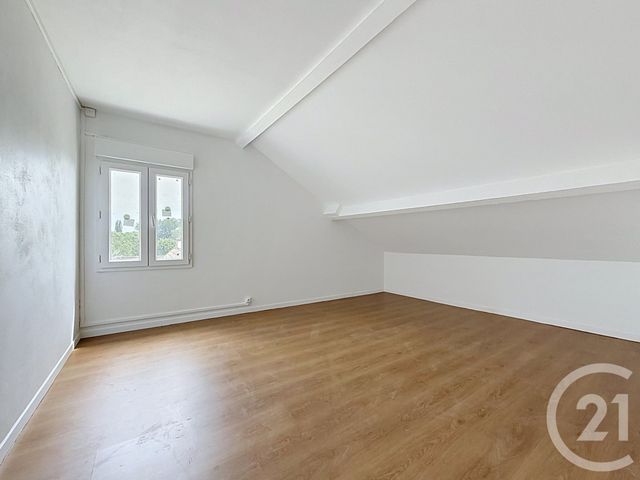 maison à louer - 5 pièces - 99.65 m2 - NANGIS - 77 - ILE-DE-FRANCE - Century 21 L.C. Immobilier