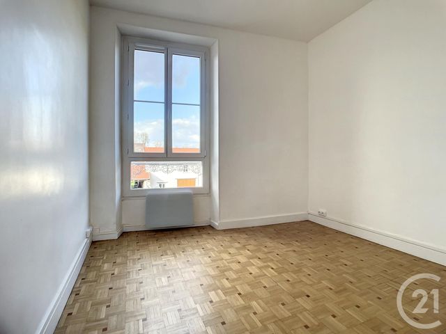 Appartement F3 à louer - 3 pièces - 51.82 m2 - NANGIS - 77 - ILE-DE-FRANCE - Century 21 L.C. Immobilier