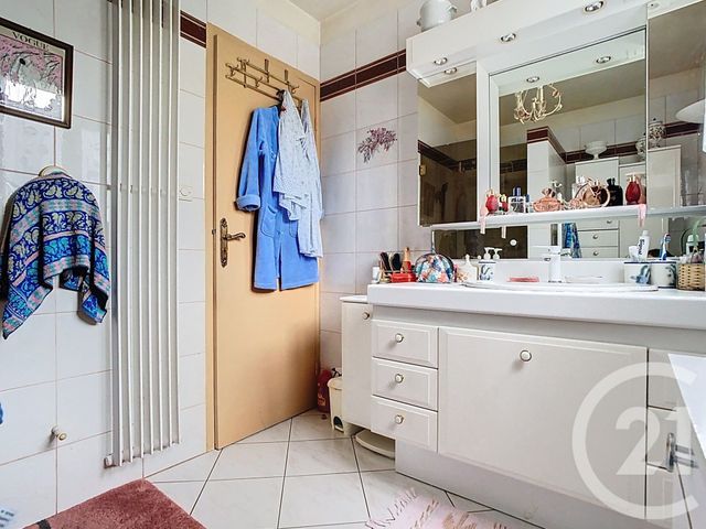 maison à vendre - 6 pièces - 132.61 m2 - NANGIS - 77 - ILE-DE-FRANCE - Century 21 L.C. Immobilier