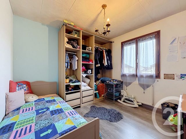 maison à vendre - 7 pièces - 130.63 m2 - GRANDPUITS BAILLY CARROIS - 77 - ILE-DE-FRANCE - Century 21 L.C. Immobilier