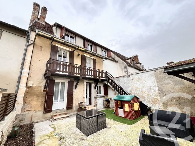 maison à vendre - 5 pièces - 138.76 m2 - DONNEMARIE DONTILLY - 77 - ILE-DE-FRANCE - Century 21 L.C. Immobilier