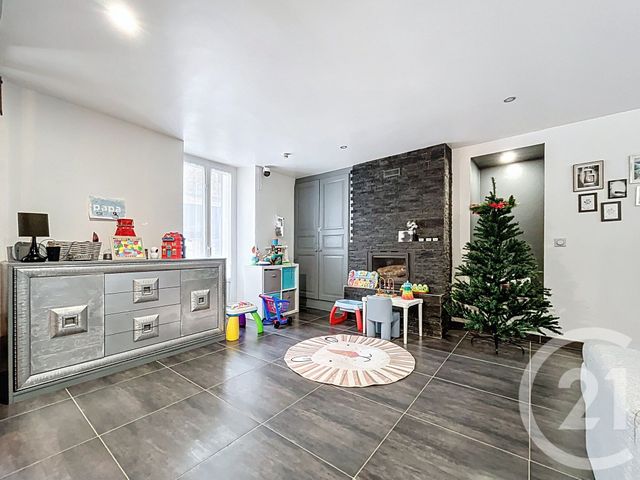 maison à vendre - 5 pièces - 138.76 m2 - DONNEMARIE DONTILLY - 77 - ILE-DE-FRANCE - Century 21 L.C. Immobilier