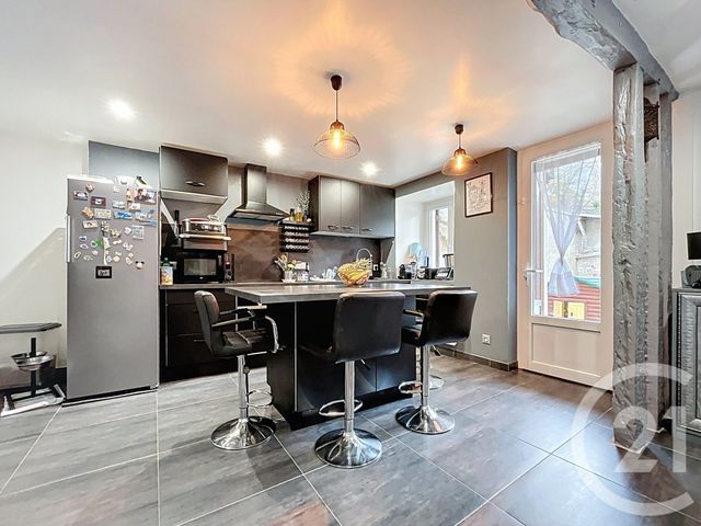 maison à vendre - 5 pièces - 138.76 m2 - DONNEMARIE DONTILLY - 77 - ILE-DE-FRANCE - Century 21 L.C. Immobilier