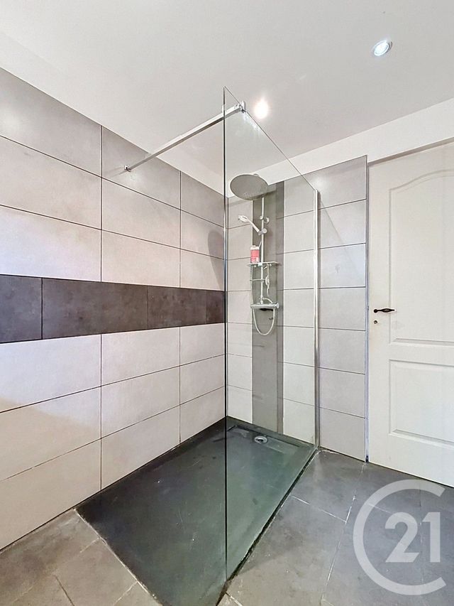 maison à vendre - 5 pièces - 128.93 m2 - LA CHAPELLE RABLAIS - 77 - ILE-DE-FRANCE - Century 21 L.C. Immobilier